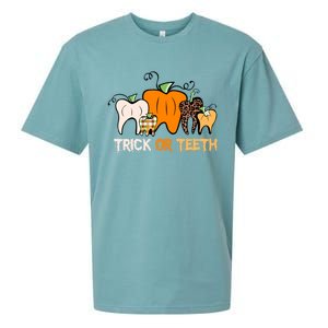 Trick Or Teeth Funny Dental Halloween Treat Dentist Meaningful Gift Sueded Cloud Jersey T-Shirt