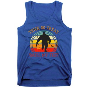 Trick Or Treat Smell Feet Bigfoot Halloween Funny Tank Top