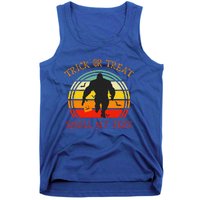 Trick Or Treat Smell Feet Bigfoot Halloween Funny Tank Top