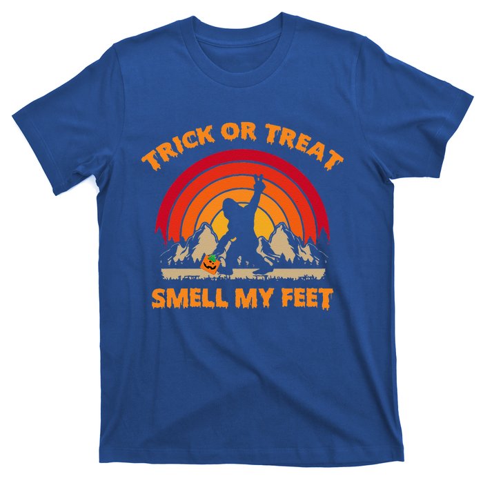 Trick Or Treat Smell My Feet Bigfoot Halloween Funny T-Shirt