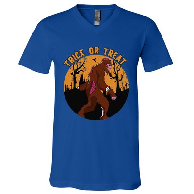 Trick Or Treat Last Minute Bigfoot Halloween Costume Gift V-Neck T-Shirt