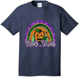 Trick Or Teach Funny Teacher Halloween Rainbow Pumpkin T-Shirt