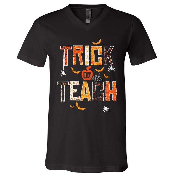 Trick Or Teach Retro Halloween Teacher Women Costume V-Neck T-Shirt