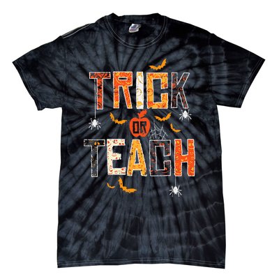 Trick Or Teach Retro Halloween Teacher Women Costume Tie-Dye T-Shirt