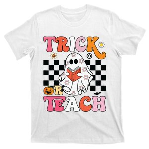 Trick Or Teach Groovy Halloween Retro Floral Ghost Teacher T-Shirt