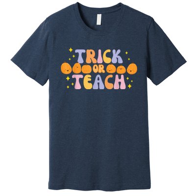 Trick or Teach Retro Groovy Pumpkin Teacher Halloween Cute T Premium T-Shirt