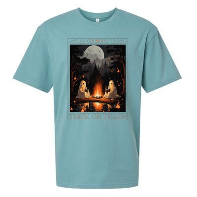 Trick Or Teach Ghost Books Reading Tarot Teachers Halloween Sueded Cloud Jersey T-Shirt