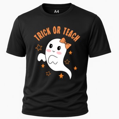 Trick Or Teach Cute Halloween Teacher Performance Shirt