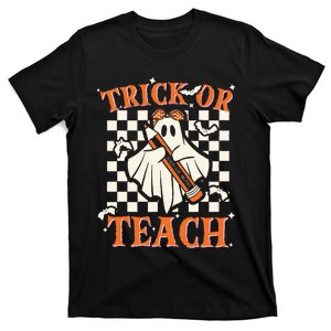 Trick Or Teach Retro Halloween Teacher T-Shirt