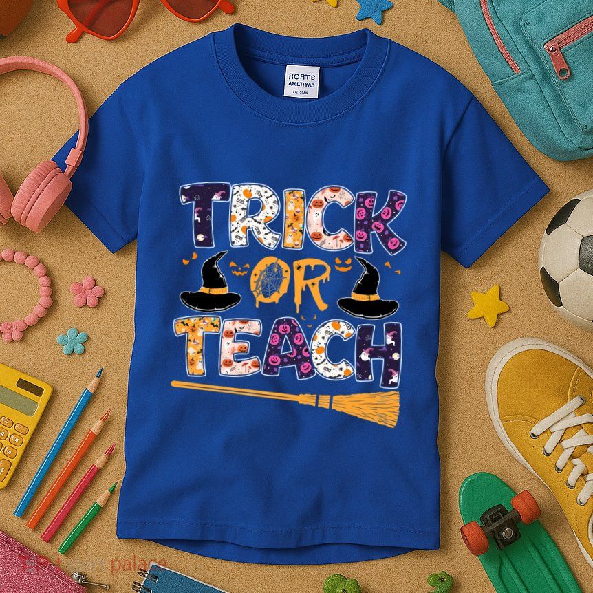 Trick Or Teach Funny Teacher Halloween Costume Great Gift Kids T-Shirt