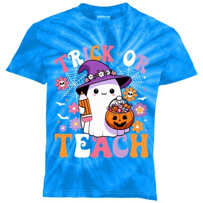 Trick Or Teach Groovy Teacher Ghost Funny Halloween Teacher Gift Kids Tie-Dye T-Shirt