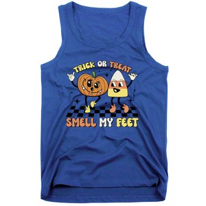 Trick Or Treat Smell My Feet Pumpkin Halloween Gift Tank Top