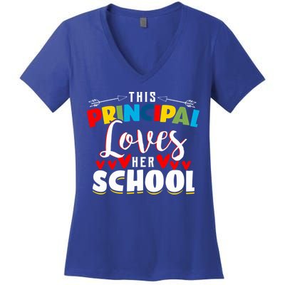 This Principal Loves Her School Principal Day Best Principal Cute Gift Women's V-Neck T-Shirt
