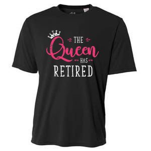 The Queen Has Retired Funny Retired Wo Gift Retirement Cooling Performance Crew T-Shirt