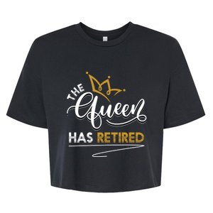 The Queen Has Retired Grandma Old Funny Retiret Gift Bella+Canvas Jersey Crop Tee