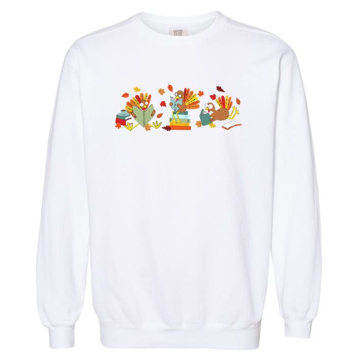 Turkey Reading Books Fall Thanksgiving Teacher Book Lovers Garment-Dyed Sweatshirt