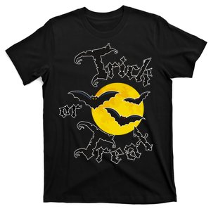 Trick Or Treat Bats Halloween T-Shirt