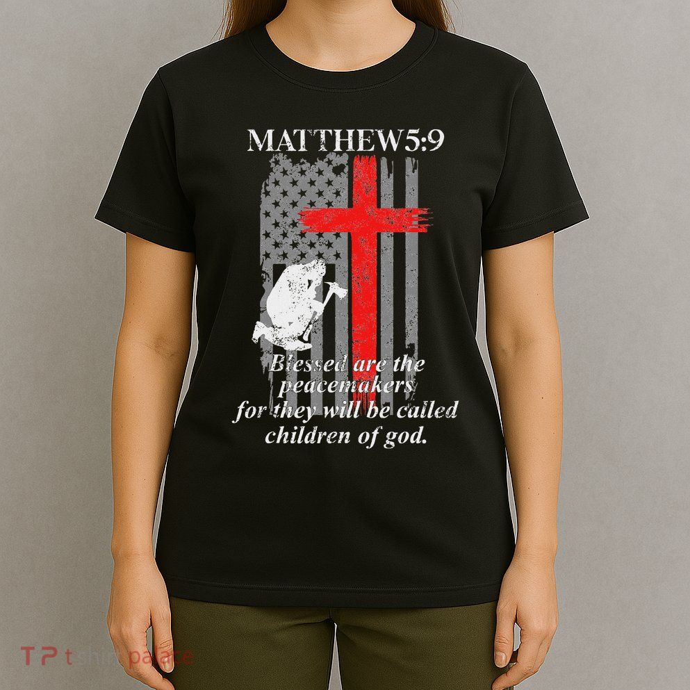 Thin Red Line Fireman Cross Bible Verse Firefighter Usa Flag T-Shirt