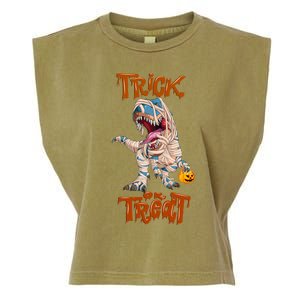 T Rex Mummy Pumpkin Trick Or Treat Funny Halloween Dinosaur Gift Garment-Dyed Women's Muscle Tee