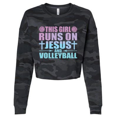 This Runs On Jesus And Volleyball Novelty Cropped Pullover Crew