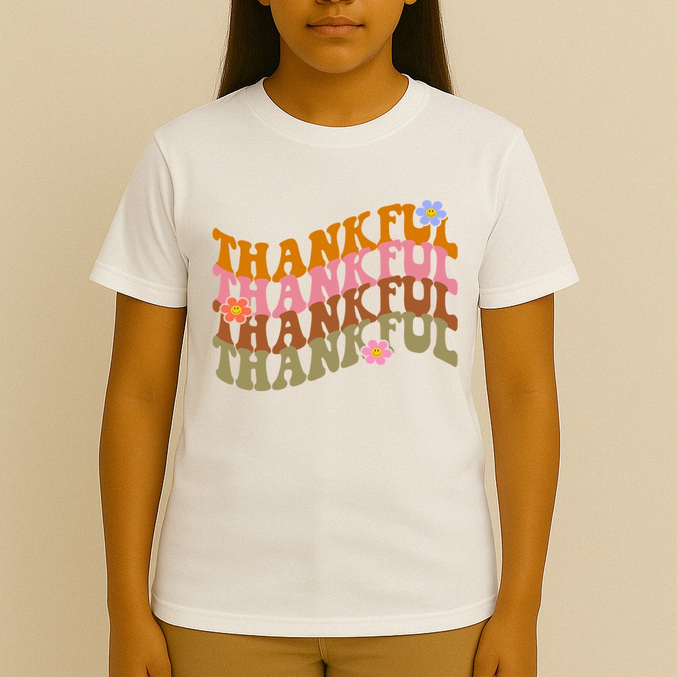Thankful Retro Sunflower Cute Gift T-Shirt