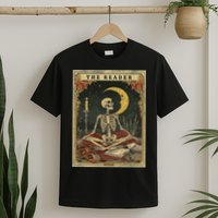 The Reader – Skeleton Tarot Card Funny Mystic T-Shirt