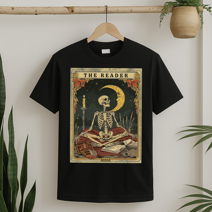 The Reader – Skeleton Tarot Card Funny Mystic T-Shirt