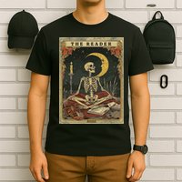 The Reader – Skeleton Tarot Card Funny Mystic T-Shirt