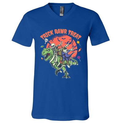 Trick Rawr Treat Halloween Dabbing Skeleton Trex Pumpkin Gift V-Neck T-Shirt