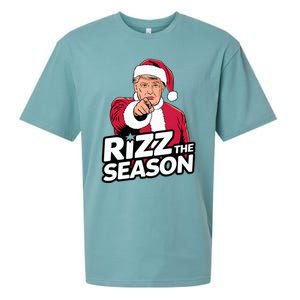 Trump Rizz The Season Funny Xmas With Santa Hat Sueded Cloud Jersey T-Shirt