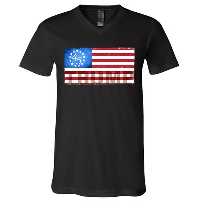 Trump 45 Betsy Ross 13 Original Colonies Flag V-Neck T-Shirt