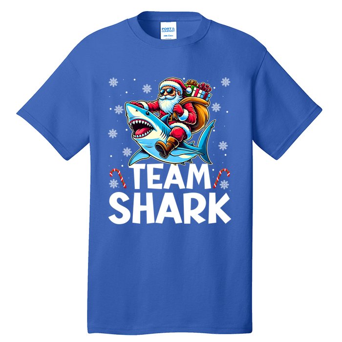 Team Shark Christmas Funnylights Santa Hat Snowflakes Xmas Great Gift Tall T-Shirt