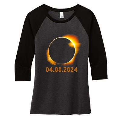 Total Solar Eclipse April 8 2024 Trending Design Women's Tri-Blend 3/4-Sleeve Raglan Shirt