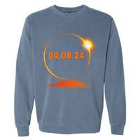 Total Solar Eclipse 2024 USA April 8 2024 Garment-Dyed Sweatshirt