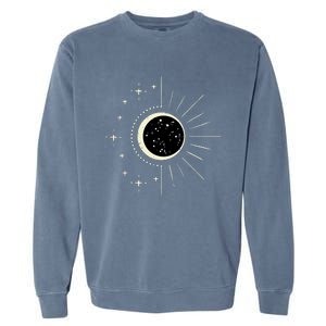 Total Solar Eclipse Moon Sun Stars April 8 Garment-Dyed Sweatshirt