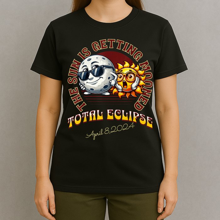 Total Solar Eclipse Chase 2024 Sun Is Getting Mooned T-Shirt