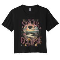 Total Solar Eclipse April 8 2024 Vintage Flowers Astrology Women's Crop Top Tee