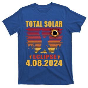 Total Solar Eclipse 04.08.2024 Sasquatch Bigfoot T-Shirt