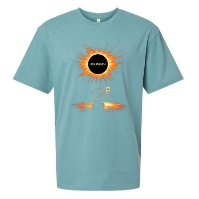 Total Solar Eclipse 2024 April 8 Cat America Totality Sueded Cloud Jersey T-Shirt