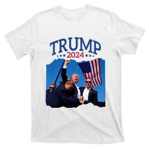 Trump Short Fist Pumped 2024 Pray For Trump NeverS Give Up T-Shirt