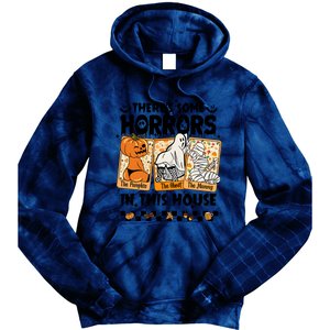 There’S Some Horrors In This House Retro Halloween Tie Dye Hoodie