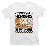 There’S Some Horrors In This House Retro Halloween T-Shirt