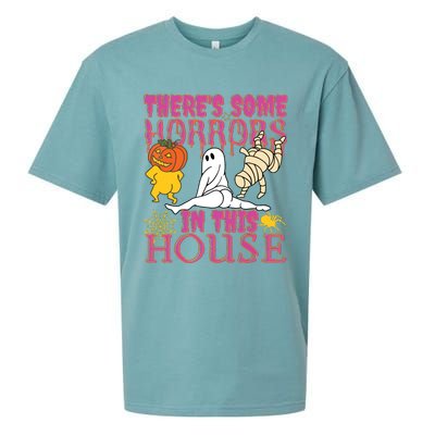 Theres Some Horrors In This House Ghost Pumpkin Halloween Sueded Cloud Jersey T-Shirt