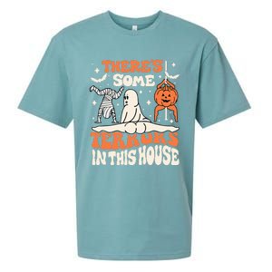 Theres Some Horrors In This House Ghost Pumpkin Halloween Sueded Cloud Jersey T-Shirt