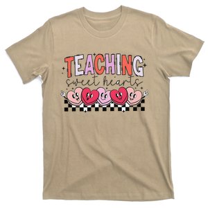 Teaching Sweet Hearts Reading 100th Day School Teacher T-Shirt