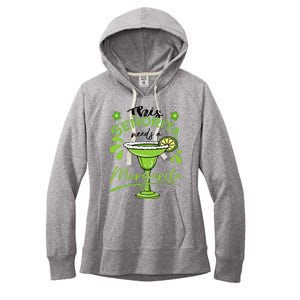 This Senorita Needs A Margarita Drink Cinco De Mayo Mexican Women's Fleece Hoodie