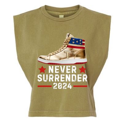 Trump Sneakers Never Surrender Pro Trump Garment-Dyed Women's Muscle Tee