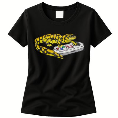 Tiger Salamander Playing Video Game Salamanders Gamers Womens T-Shirt