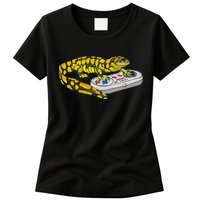 Tiger Salamander Playing Video Game Salamanders Gamers Womens T-Shirt