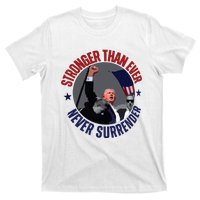 Trump Shot Photo Never Surrender Trump 2024 Butler Rally Trump T-Shirt